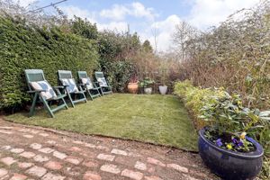 Photo 8- click for photo gallery